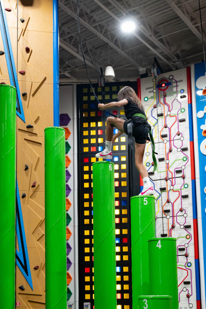 singe académie escalade clip n climb